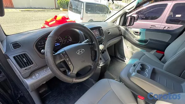 jeepetas y camionetas - 2021 - HYUNDAI GRAND STAREX - 12 ASIENTOS - DIESEL 3