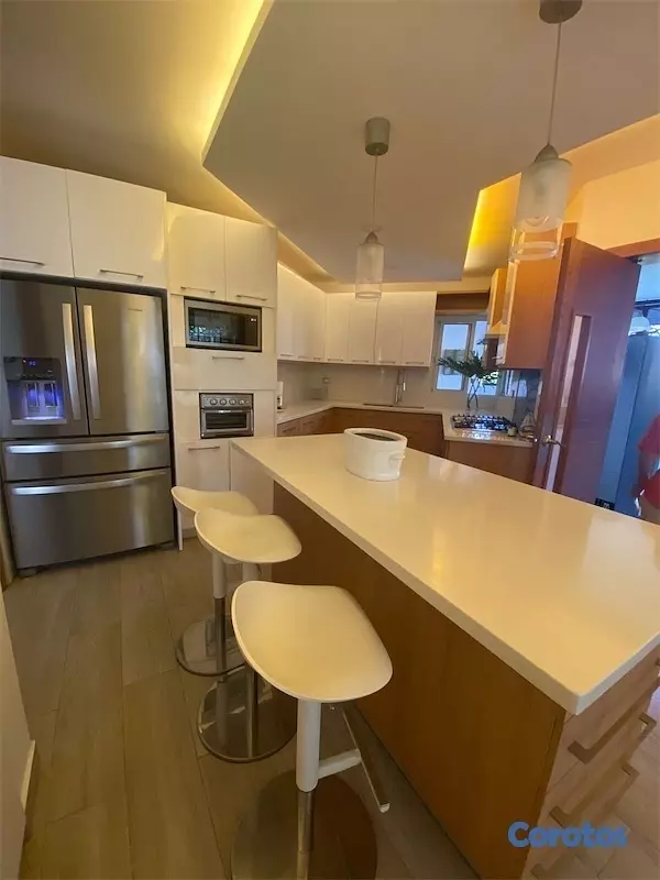 casas vacacionales y villas - Vendo en Jarabacoa, mansion amueblada con paneles solares de 1070mts 10