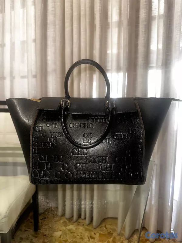 carteras y maletas - Cartera Carolina Herrera original, única dueña en súper excelentes condiciones  3