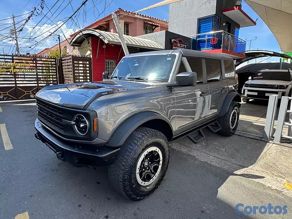 jeepetas y camionetas - FORD BRONCO 2022 SOLO 21 MIL MILLAS  4