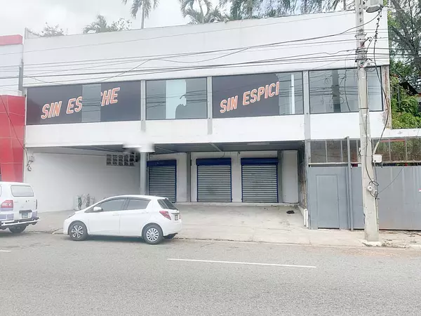 oficinas y locales comerciales - Local comercial en Primer nivel  2