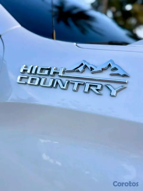 jeepetas y camionetas - chevolet silverado high country 2024 9