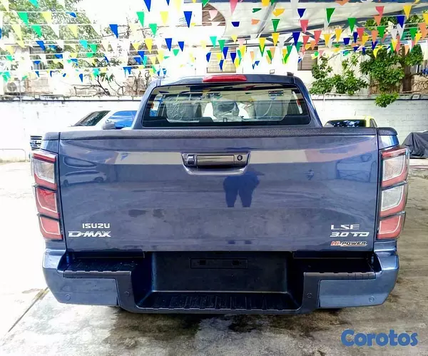 jeepetas y camionetas - Isuzu DMAX LSE 4x4  2026 (NUEVO) 4