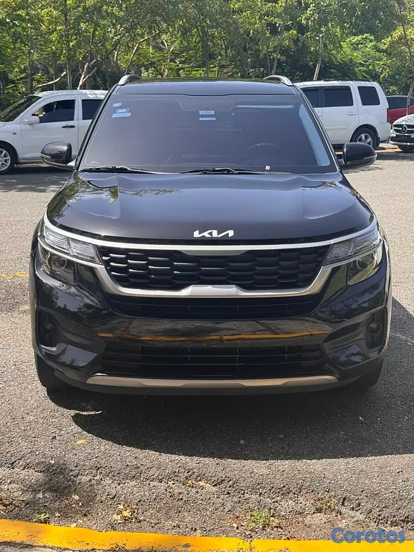 jeepetas y camionetas - Kia Seltos 2023 9