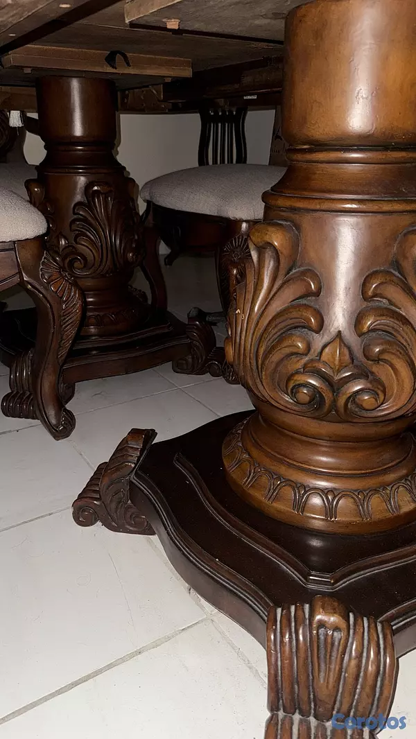 muebles y colchones - vendo comedor grande mesa de 8 sillas  4