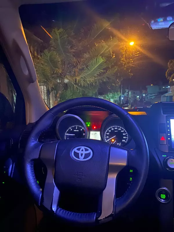 jeepetas y camionetas - Toyota land cruicer prado txl 2013 6