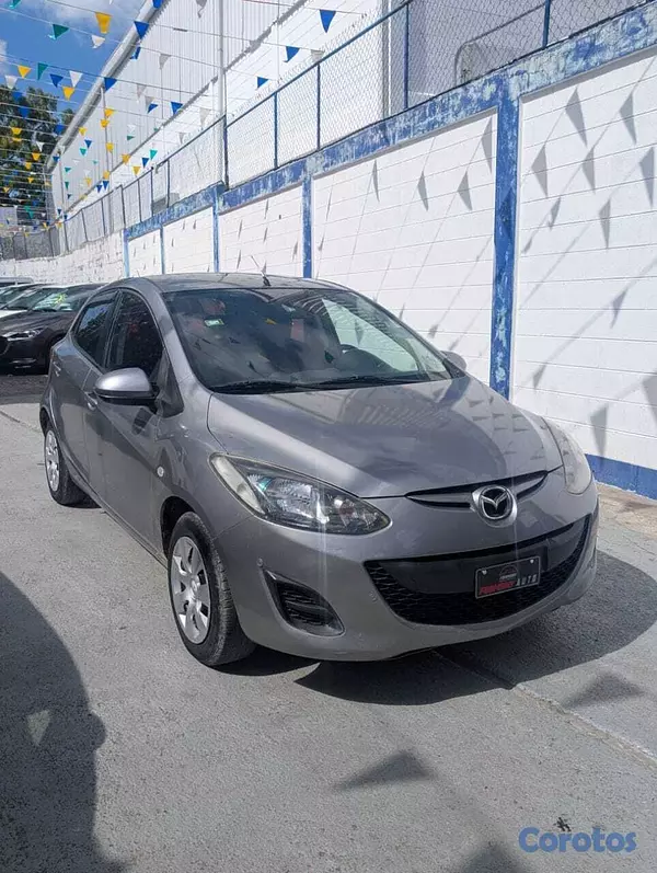 carros - MAZDA DEMIO 2013 11