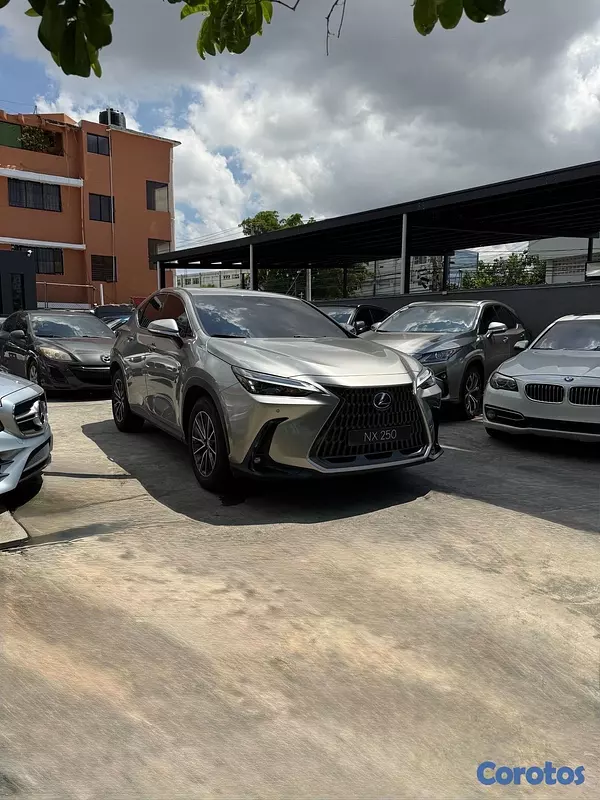 jeepetas y camionetas - Lexus NX-250 AWD 2024 3