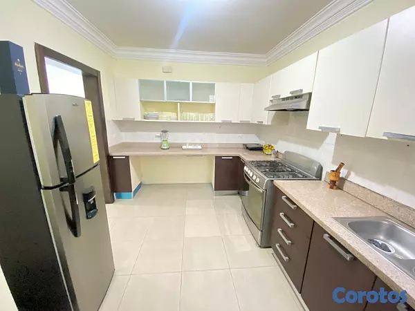 apartamentos - SE VENDE APARTAMENTO EN EL RENACIMIENTO 3