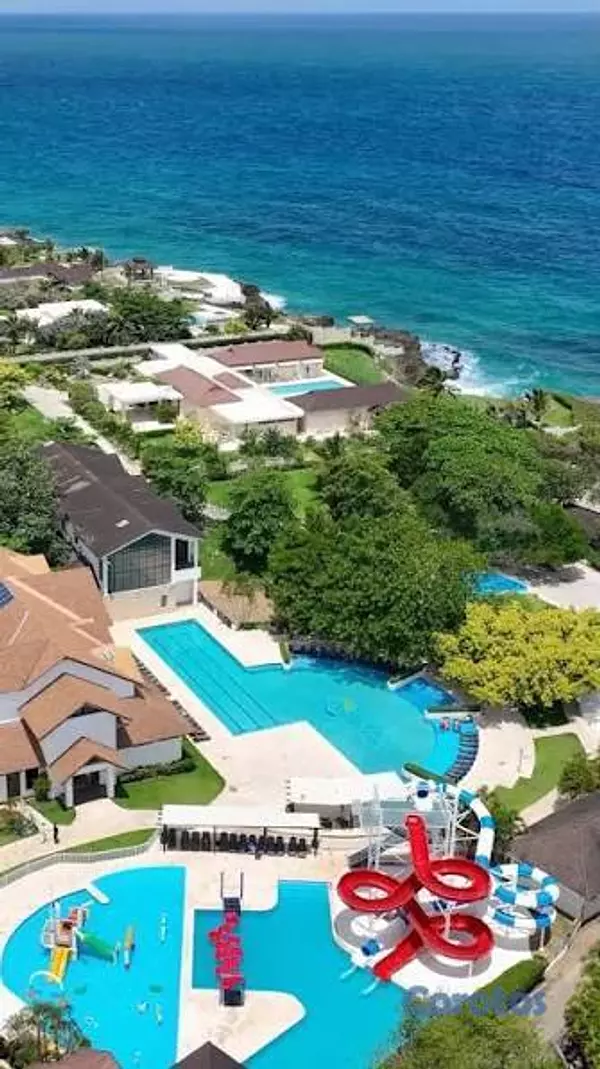 casas vacacionales y villas - Villa en venta en Sosua Occean Village 4