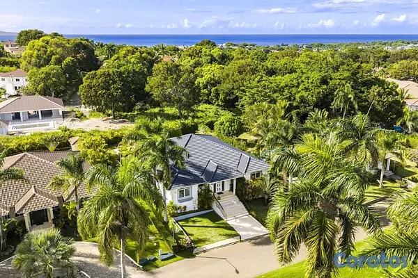casas - villa amplia umy hermosa en puerto plata  5