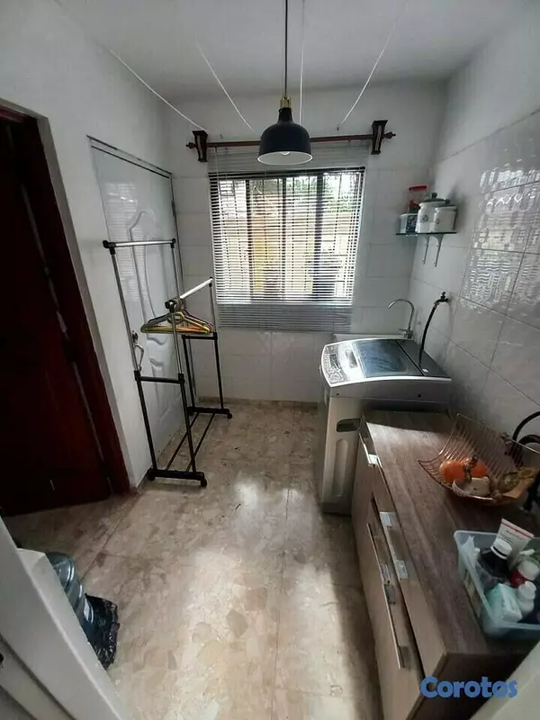 apartamentos - Apartamento en zona exclusiva a 1 cuadra del parque Mirador Sur 5