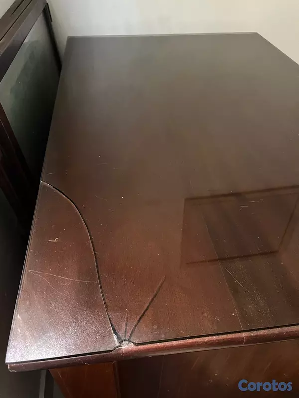muebles y colchones - Mesa Auxiliar en Caoba, tipo gabinete, tope de cristal y ruedas 63x97x75 cm 9