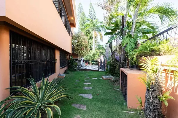 casas - Vendo casa en Altos de Arroyo Hondo II 5