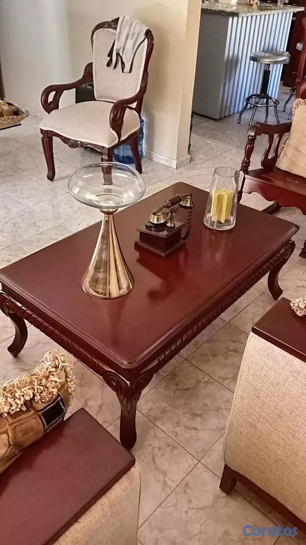 decoración y accesorios - Mesa en caoba 47x28.5 pulg NEGOCIABLE 3