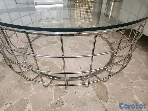 muebles y colchones - Mesa de centro redonda usado 2