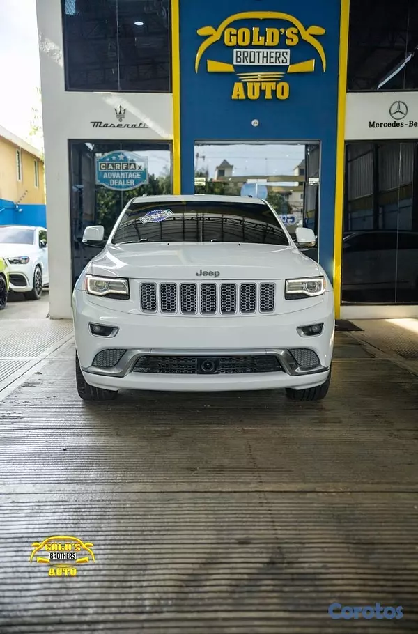 jeepetas y camionetas - Jeep Grand Cherokee Summit 4x4 2016 Clean Carfax 2