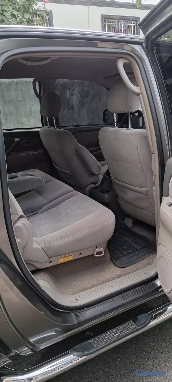 jeepetas y camionetas - TOYOTA TUNDRA AMERICANA AÑO 2006 CONTACTO WHATSAPP 6