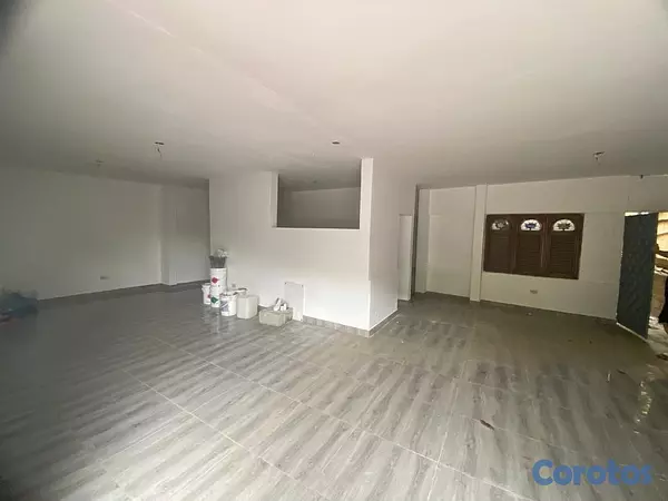 oficinas y locales comerciales - LOCAL COMERCIAL  4
