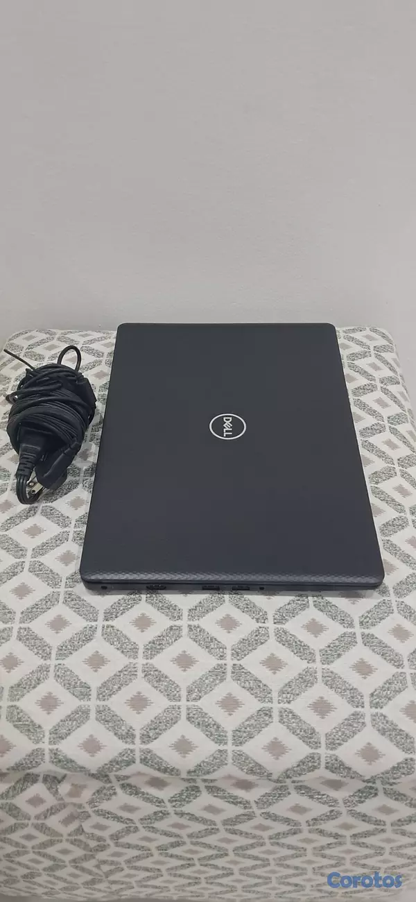 computadoras y laptops - Laptop Dell Inspiron 14" 3482 8GB DDR4 320GB HDD 4