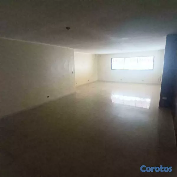 casas - Casa cerca  Nuñez de cáceres ideal para negocio 4