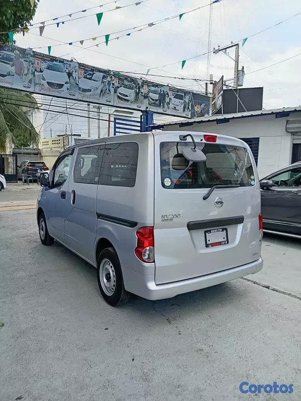 jeepetas y camionetas - NISSAN NV200 GRIS 2019 10