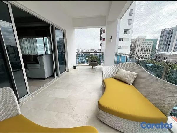 apartamentos - Gran Apartamento en Piantini Piso 10  2