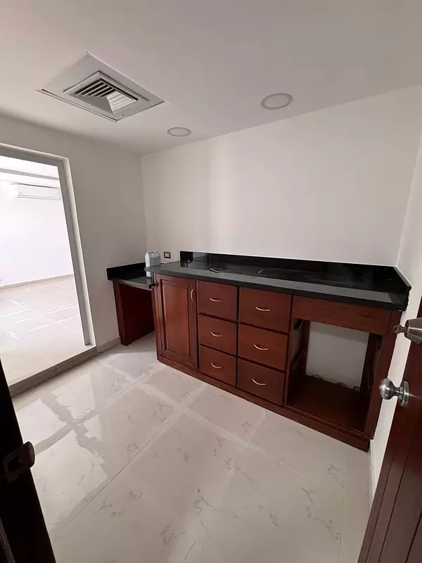 oficinas y locales comerciales - Alquilo oficinas. 3