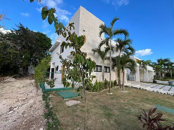 casas vacacionales y villas - Vendo Villa en Punta Cana Village  3