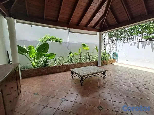 casas - Alquiler de Casa en Naco 3