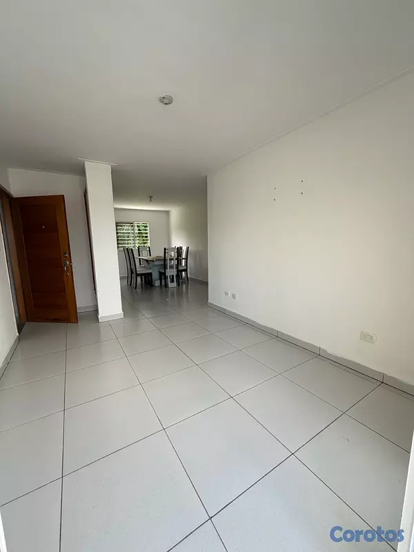 apartamentos - alquilo segundo nivel en residencial palma real  7