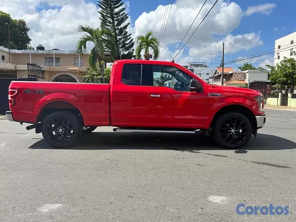 jeepetas y camionetas - FORD F-150 2019 XLT 4x4  3