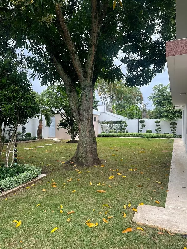 casas - Hermosa Casa en Urbanizacion El Copal II 3
