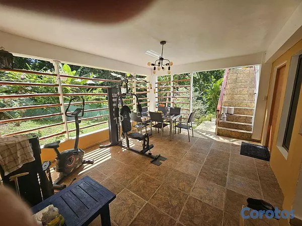 casas vacacionales y villas - Exclusiva Villa Amueblada en Jarabacoa 9