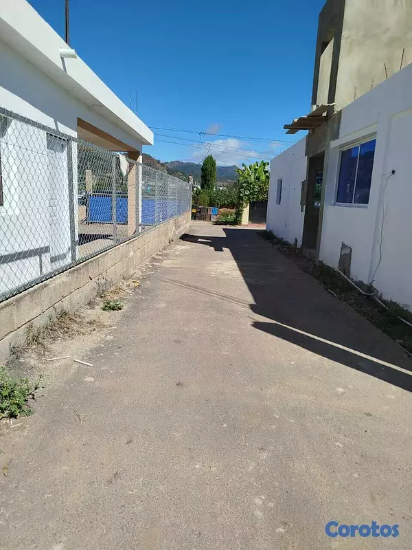 casas - CASA EN VENTA EN LAS AUYAMAS, CONSTANZA, DE 3 HABI 2