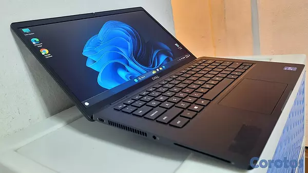 computadoras y laptops - Laptop Dell 13.3 Pulg Core i7 11th Gen Ram 16gb ddr4 Disco m2 512gb SSD Video 8g 2