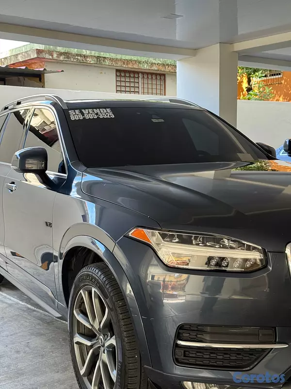 jeepetas y camionetas - Volvo cx 90 Momentum2018 Precio negociable. En San 3