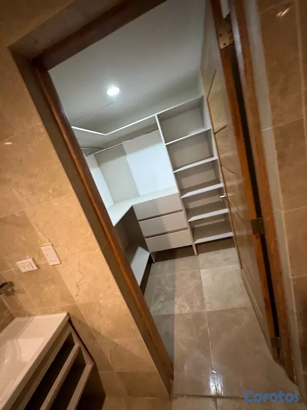 apartamentos - vendo los cacicazgos piso 7 tres habitaciones con baño estudio dos parqueos tech 17