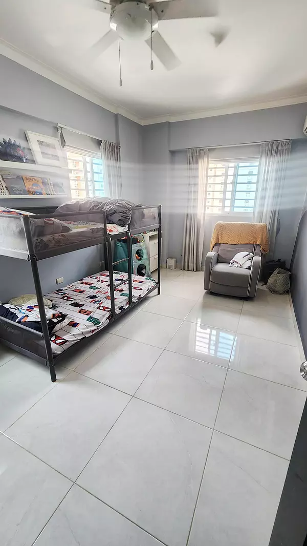 apartamentos - Apartamento de 3 habitaciones en Evaristo Morales 8