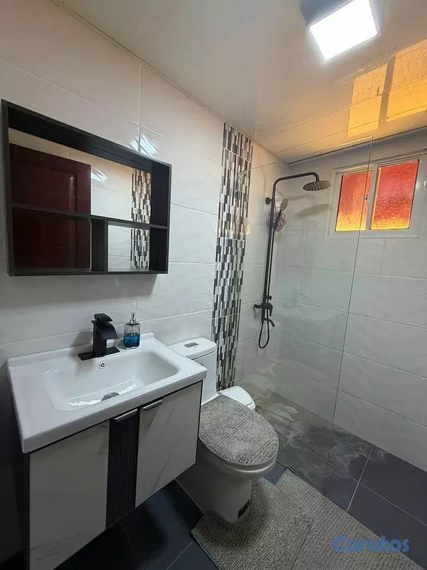 apartamentos - Apartamento En Venta  Jacobo Majluta, Santo Doming 3
