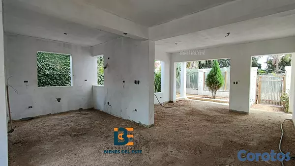 casas - Se venta esta Casa de 2 niveles en construcción en 2