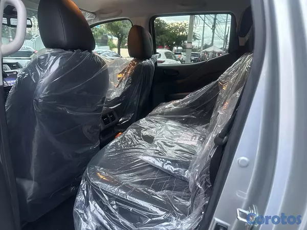 jeepetas y camionetas - Camioneta Nissan Navara 2026 0km 7