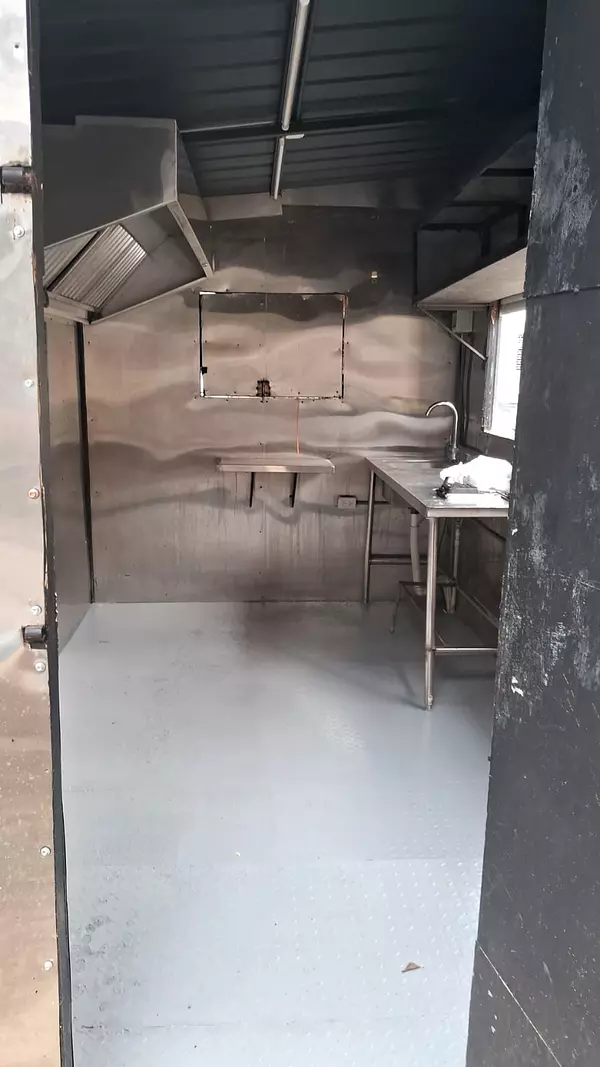 oficinas y locales comerciales - Local tipo Foodtruck 2