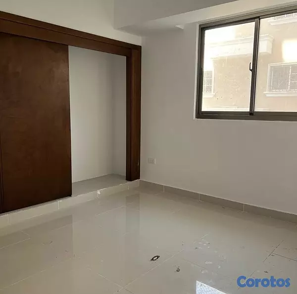 apartamentos - Apartamento en Venta en Bella Vista – Segundo Nivel con 3 Habitaciones y Terraza 5