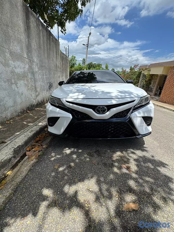 carros - Toyota Camry XSE 2019 – Blanco Perla, Excelente Estado 2