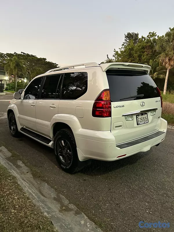 jeepetas y camionetas - Toyota lexus GX470 3