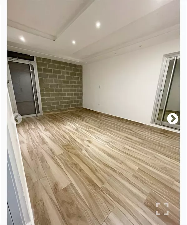 casas - Propiedad comercial en alquiler millon 6