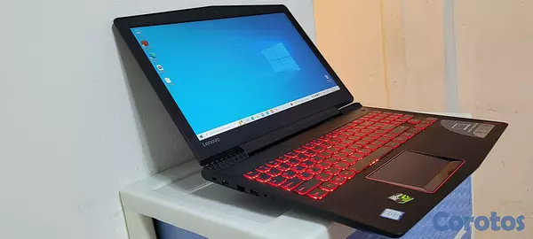 computadoras y laptops - Lenovo Legion Y520 17 Pulg Core i7 7ma Ram 16gb Disco 512 Y 1TB Gtx 1070ti 4gb 2