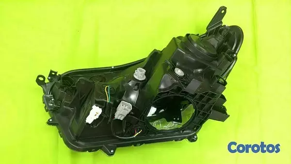 repuestos - 🚗 Vendo Pantalla LH para Toyota RAV4 2018  Usada,  3