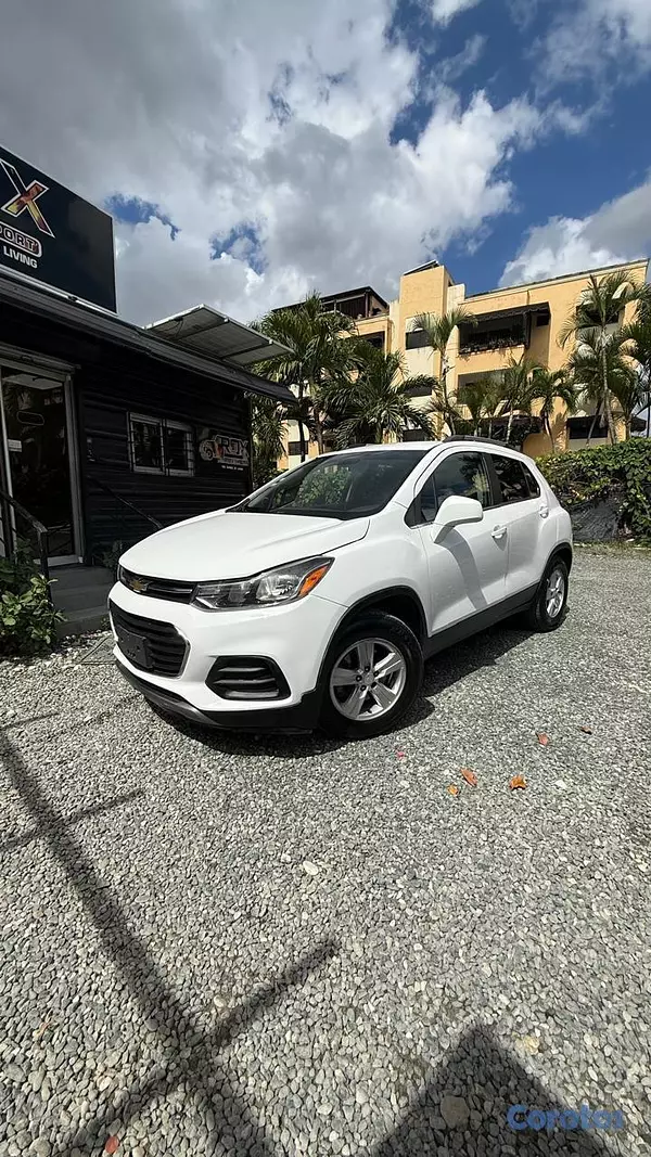 jeepetas y camionetas - Chevrolet Trax LT 2020 1
